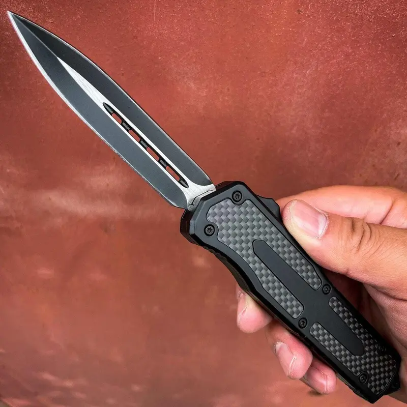 Astro Carbon Fiber Out-The-Front Automatic Knife 1