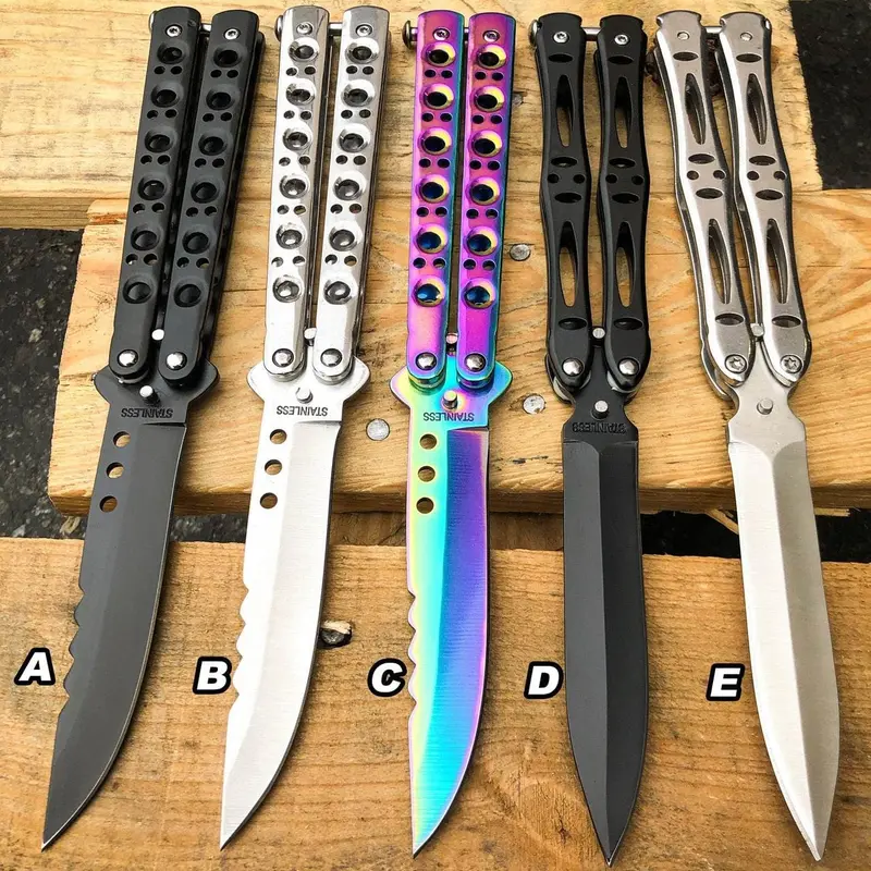 Classic Butterfly Knife – Precision-Balanced Flipper Tool 1