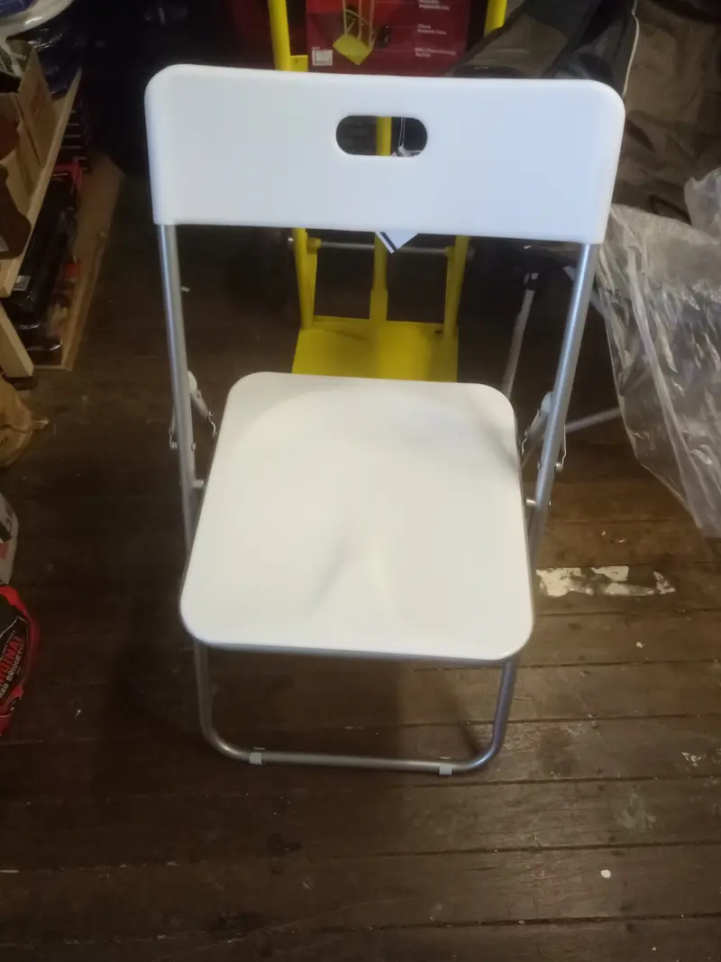 Folding Steel & Plastic Chair – Lightweight White Outdoor Seat 1