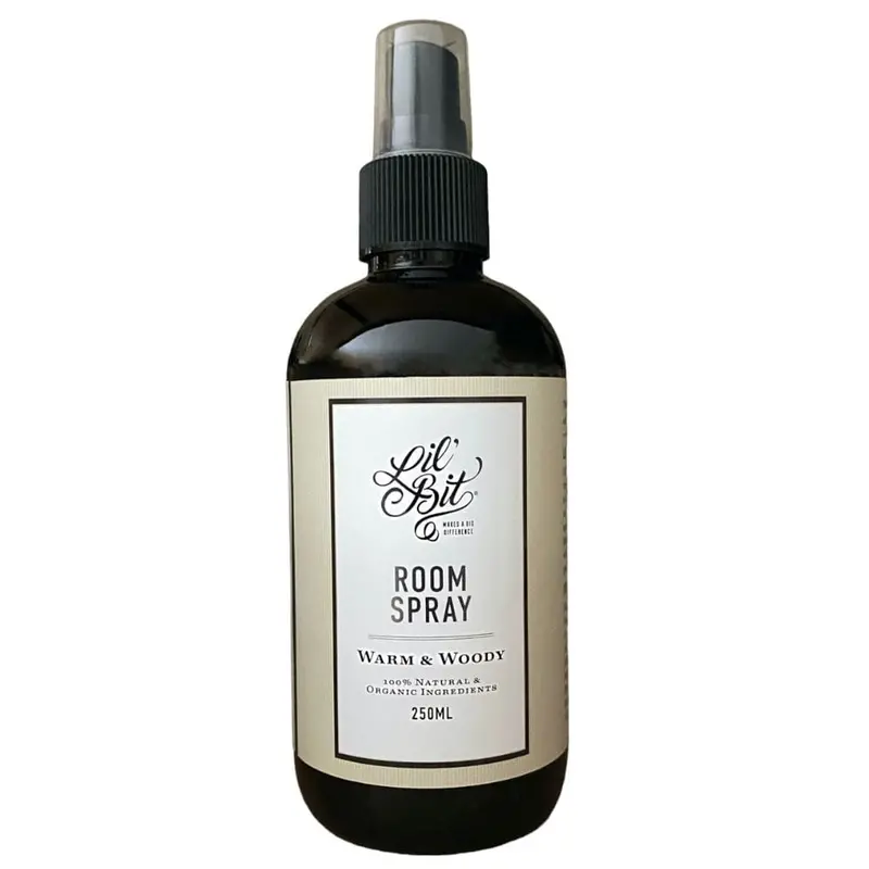 Lil’ Bit Room Spray – Warm & Woody Fragrance (250Ml) 1