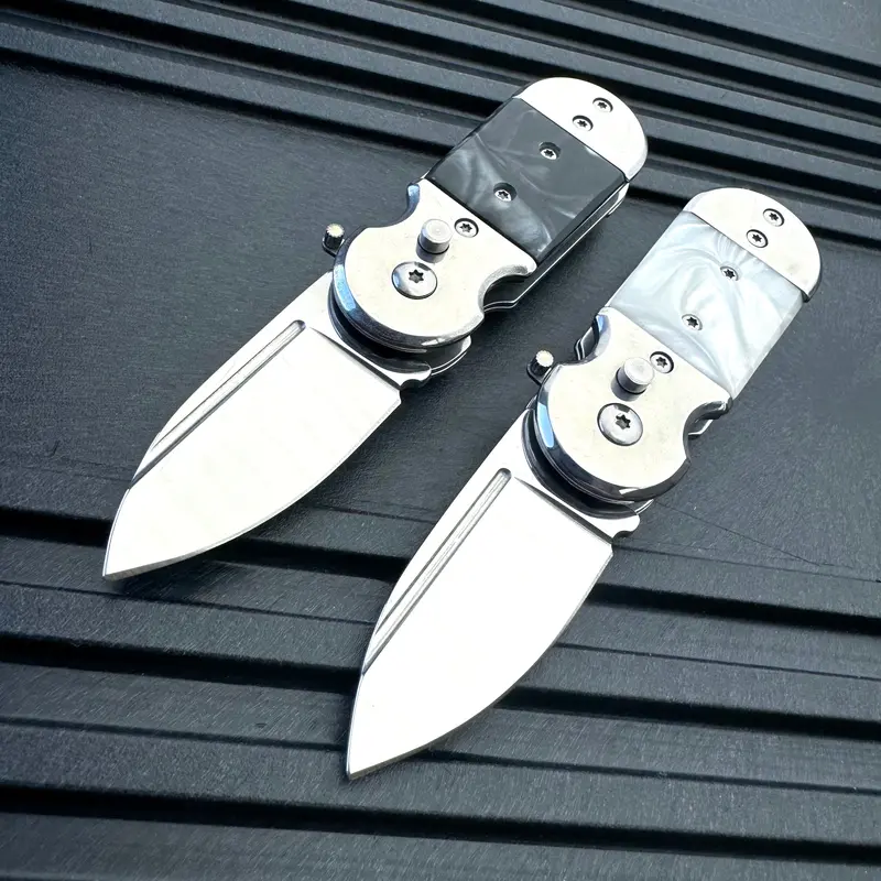 Mini Auto-Deploy Swirl-Design Pocket Knife 1
