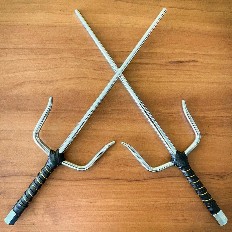 Pair Of 19-Inch Oni-Inspired Octagonal Sai Weapons For Martial Arts Practice 1
