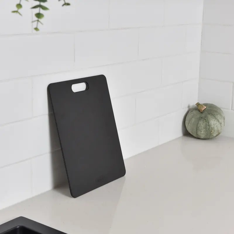 Small Black Wood-Fibre Chopping Board 1