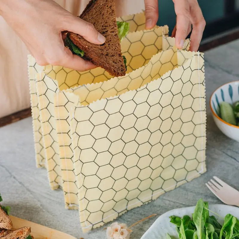 Superbee Triple-Compartment Beeswax Food Bag – Multi-Section Eco Storage 1