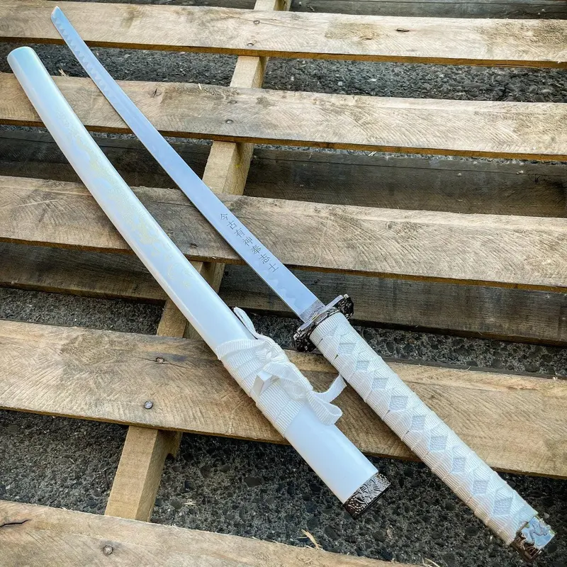 Traditional Japanese Katana – White Dragon Samurai Sword With High-Carbon Steel Blade And Display Stand 1