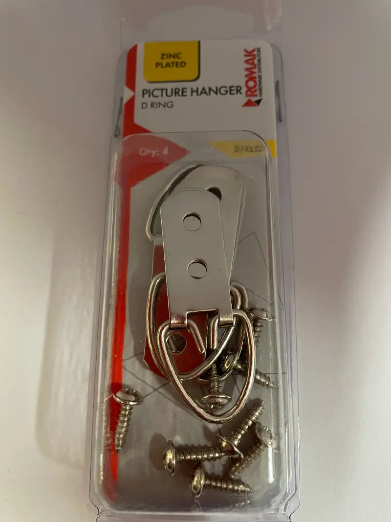 Two-Pin D-Ring Picture Hangers – 35Mm × 16Mm, Set Of Four 1