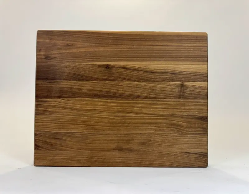 Walnut Edge Grain Cutting Board – 18" X 14" X 1.5", Rustic End-Grain Design 1